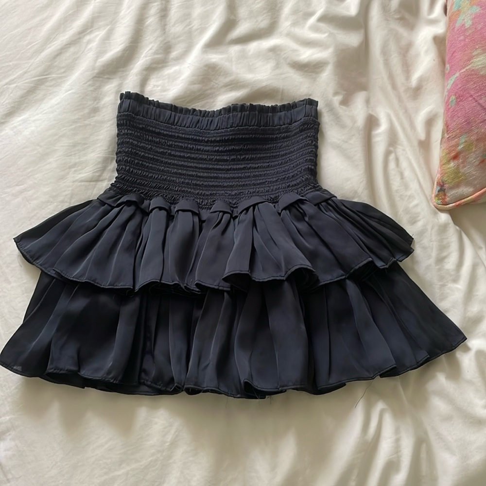 Size small ruffle navy silk skirt